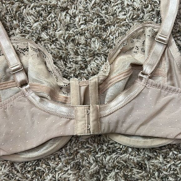 Wacoal Basic Benefits Unlined Full Figure Underwire Bra Sz 38C - Picture 6 of 10